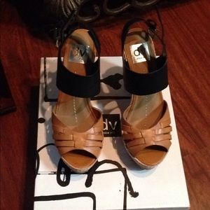 Women sandals with wedge